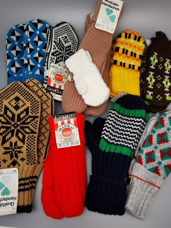 Original 70s Ergee Knit Gloves Mittens Size 3.5 V… - image 10