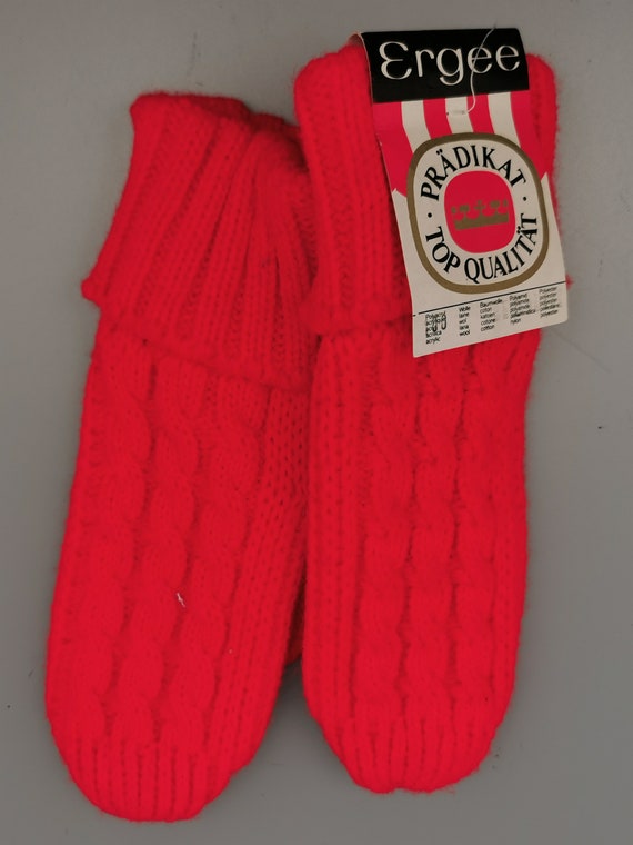 Original 70s Ergee Knit Gloves Mittens Size 3.5 V… - image 2