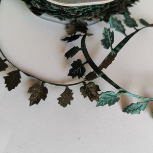 Decorative Ric Rac Leaf Trim ribbon braid gold silver holly vine 5mm wide per metre lengths sewing crafts diy projects polyester trimming Holly
