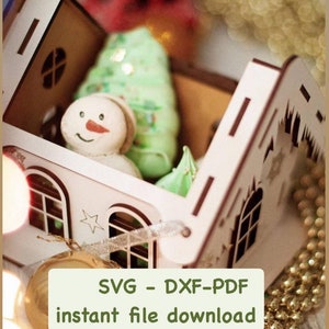 Maison de Noël svg , maison pour cadeaux svg dxf , Village de Noël SVG , sweet house svg , Noël svg , lasercut , Snowy Miniature House