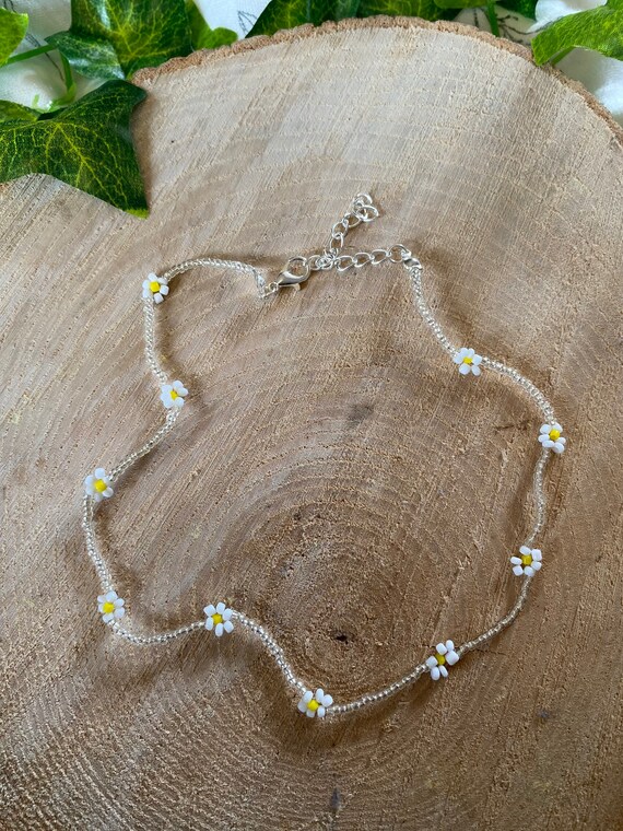 Daisy chain necklace Etsy