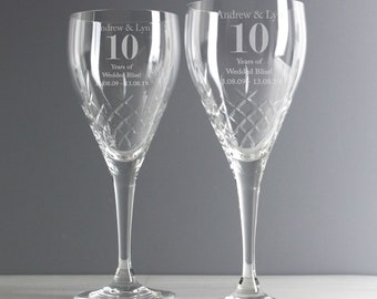 Personalised Anniversary Pair Of Crystal Wine Glasses | Perfect Anniversary Gift