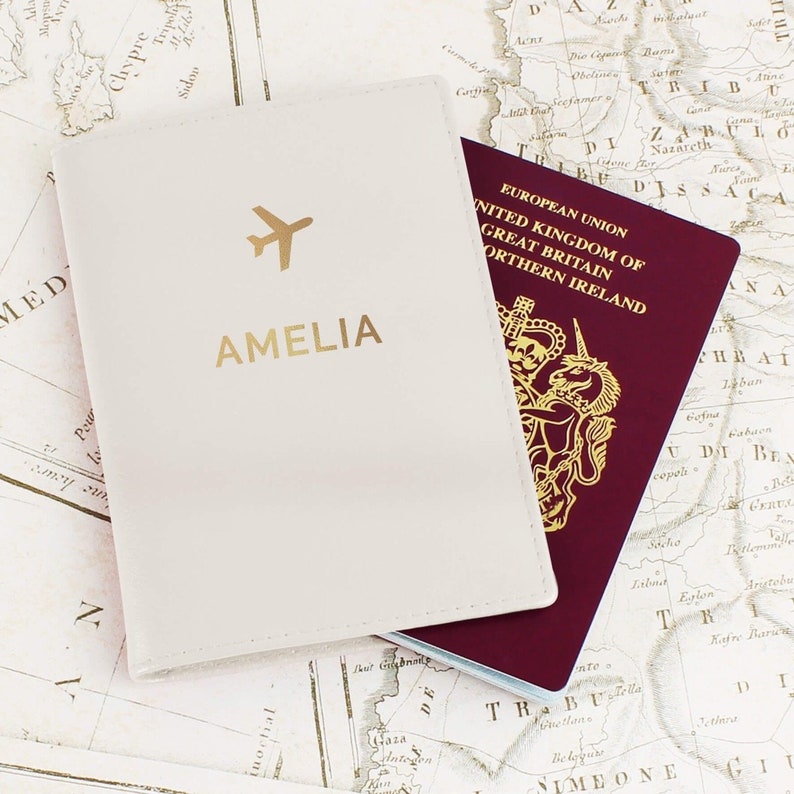 MakeItYourWayGB Passport Holder - Thumbnail 3
