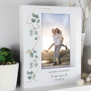Personalised Botanical 6x4 Box Photo Frame image 3