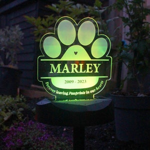 Personalised Pet Memorial Outdoor Solar Light | Memorial Garden Decor imagem 7