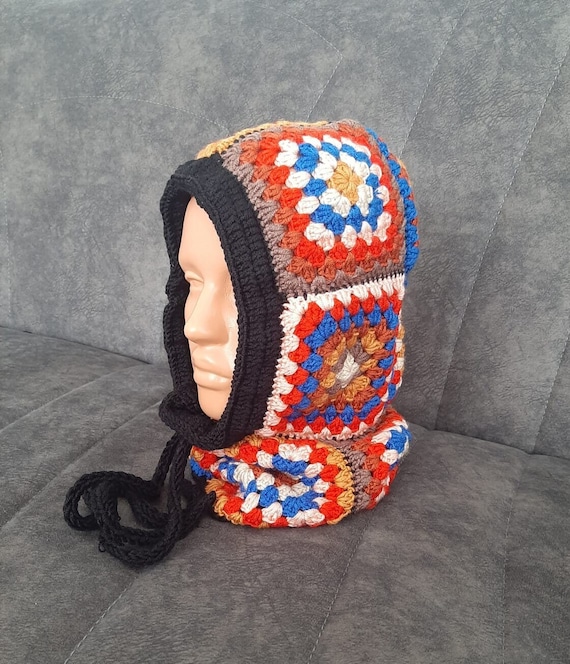 Handmade Granny Square Crochet Balaclava: Colorful Winter  display picture 2