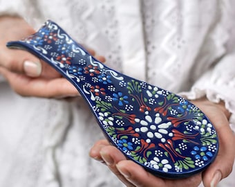 Handmade Ceramic Spoon Rest, Blue Turkish Spoon Rest for Kitchen, Hand Painted Spoon Holder for Stove, Pottery Utensil Rest, Gifts for Women