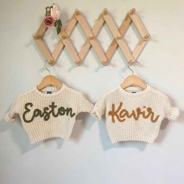 Newborn sweater | 0-3M sweater | baby sweater | embroidered sweater | name sweater | name announcement