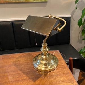 Vintage Brass Bankers Library Desk Lamp | Vintage brass bankers table lamp   | Vintage Bankers Desk Lamp