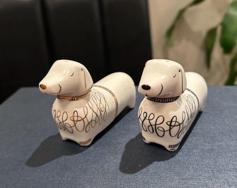 Lenox Kate Spade Dashound Salt & Pepper Shakers Jingle All The Way Weiner Dog