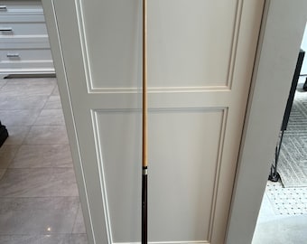 Vintage 20oz Dufferin two piece pool cue stick / vintage 20oz two piece pool cue