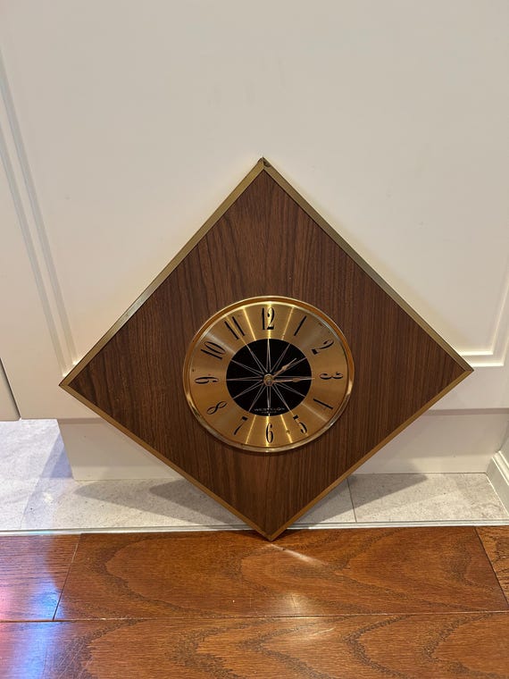 Vintage MCM Mid Century Modern Atomic Starburst Westclox Wall