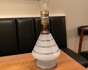 Vintage Türkis Milchglas Gold Band Tischlampe | Vintage Türkis Lampe | MCM Türkis Lampe