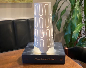 Vintage 11” IKEA table lamp - Kajuta - white - metal