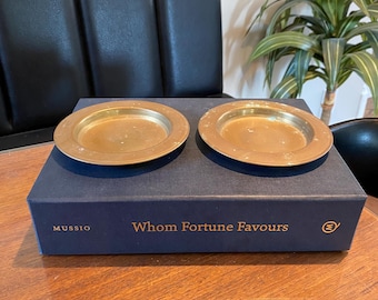 Pair of Vintage Brass round ashtrays / Pair of round Brass Cigar Ashtrays | Pair of Brass Cigarette Ashtrays