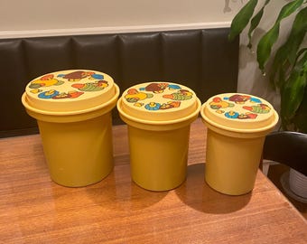 Vintage Rubbermaid Gelb Funky Mushroom Plastic Kitchen Vorratskanister Set / Vintage Mushroom Canister Set