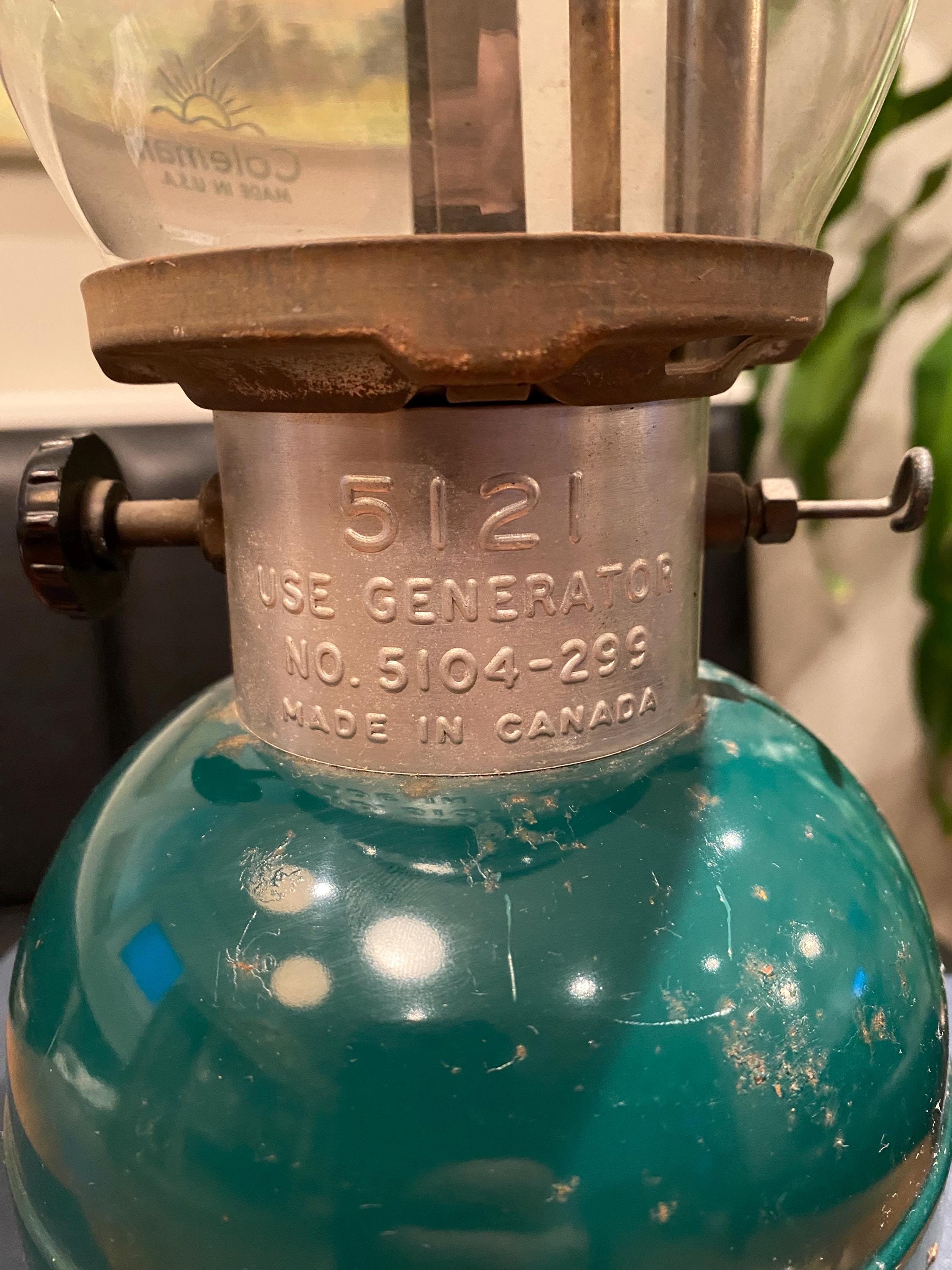 Vintage Green Coleman 5121 Lantern / Coleman 5121 Lantern / Green