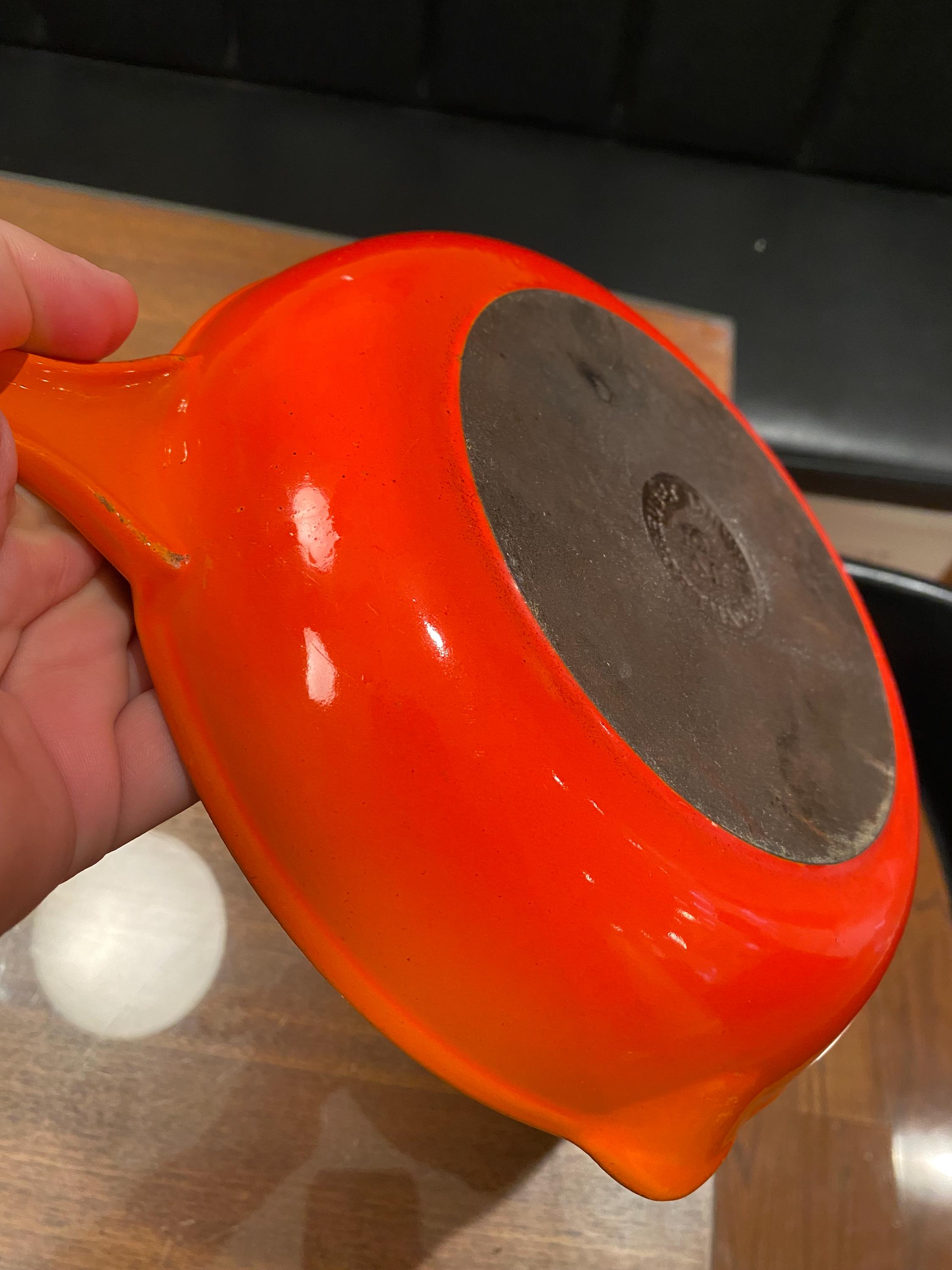 ル・クルーゼ23cm スキレット オレンジ Amazon｜Le Creuset スキレット 23cm｜フライパン オンライン通販