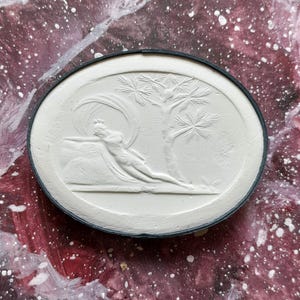 P135, Attis é transformado em pinheiro, entalhe, camafeu, gesso,