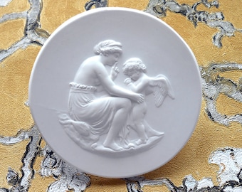 P236, Amour et Psyché, camée, plâtre, taille-douce, fonte de la Intaglio Collection de James Tassie (1735-1799)