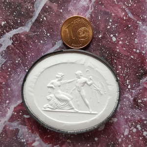P152 Impressão de gesso de camafeu de Cibele e Attis Intaglio de uma biblioteca dáctila