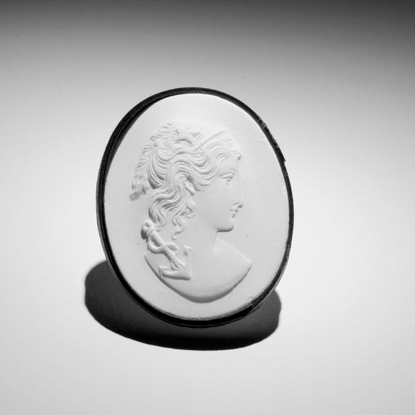 P100 Allegory of Hope Cameo plaster cast Intaglio