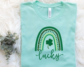 Shamrock Sweatshirt,St Patricks Day Sweatshirt ,Lucky Shirt,Rainbow Shirt,Lucky Me Shirt,Leopard Print Shirt,Kiss Me Shirt,St Patricks Tee