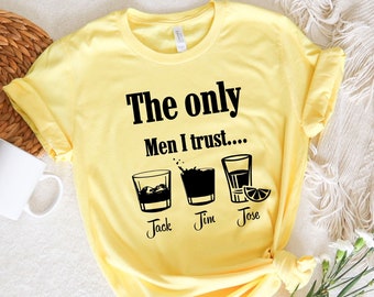 Camisa engraçada para beber, Camisa unissex The Only Men I Trust, Camisa engraçada para beber, Camisa de cerveja, Camisa de álcool, Camisa para beber durante o dia, Camisa para beber