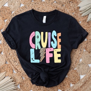 Kreuzfahrt Leben Shirt, Familien Kreuzfahrt Shirt, Kreuzfahrt Leben 2023 Shirt, Kreuzfahrt Urlaub Shirt, lustiges Kreuzfahrt Shirt, Kreuzfahrt Crew Shirt, Retro Kreuzfahrt Shirt