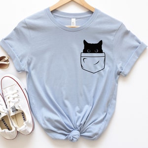 Custom Shirt, Cat Mom, Cat Hiding in Pocket Shirts, Cat Shirts, Pocket Cat tshirt, Kitten T-shirts, Cute Kitty in Pocket Tee, Cat Lover,Cat,