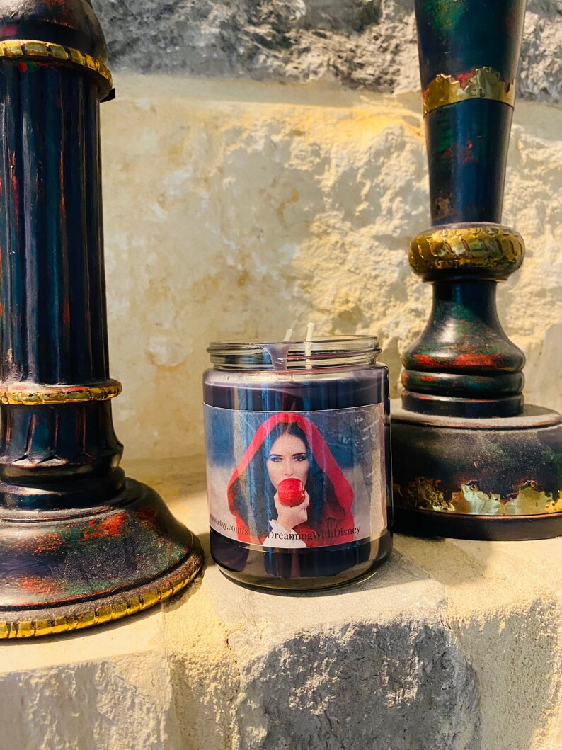 Poison Apple Candle main image 1