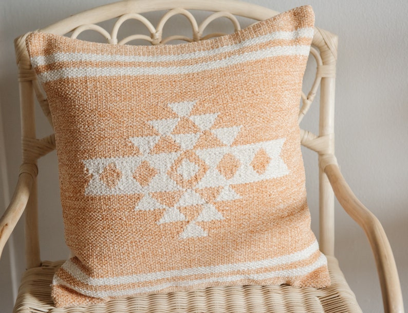 18x18 Kilim Pillow Cover Cotton Chenille Cushion Cover Handwoven Boho Throw Pillow Eclectic Neutral Bedroom Farmhouse Cottage image 2