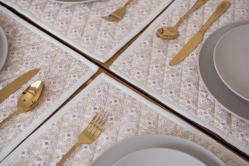 Thanksgiving Holiday Dining Block Print Placemats Quilted Placemats Set
