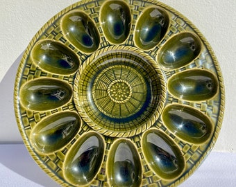 70's Green Ceramic Egg Plate