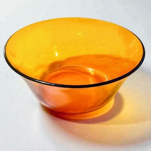 Vintage 1970s Duralex Lys Amber Glass Bowl – Made in France – Mid Century Kitchenware