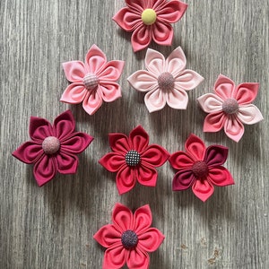 Solid Pink Collar Flower