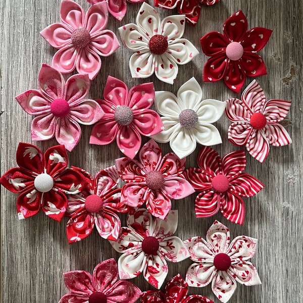 NEW PATTERNS - Valentines Collar Flowers