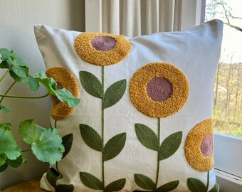 Sunflower Embroidered Throw Pillow Cover, Tufted Pillow, Spring Decor, Sunflower Pillow, Plant Pillow, Fits 18x18 or 20x20 Inserts, Summer