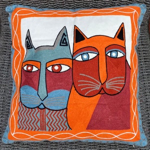 Best Friends Cat Art Inspired Embroidered Vibrant Throw Pillow Cover image 4