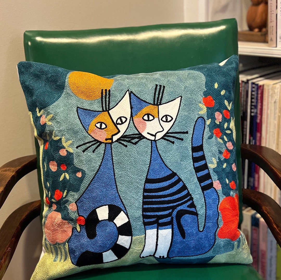 Abstract Cat Duo Embroidered Throw Pillow Cover Gift for Cat 