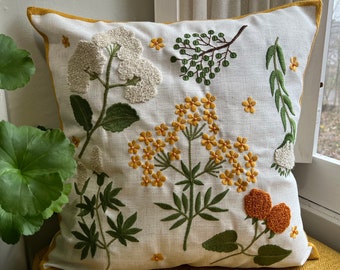 Spring Floral Embroidered Throw Pillow Cover, Wildflower Pillow, Boho Decor, Spring Decorating, Floral Pillowcase, Fits 18x18 20x20 inserts