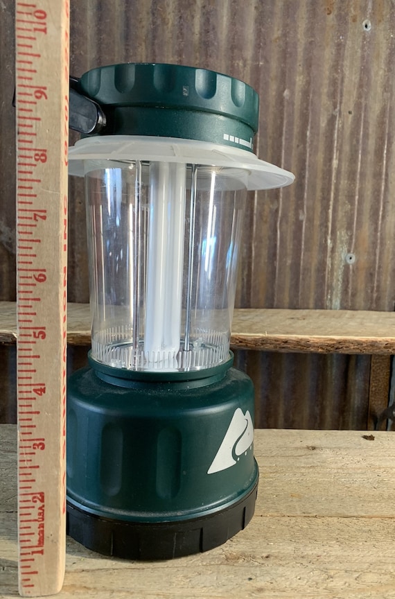 Ozark Trail Indoor/outdoor Electric Lantern T & W 