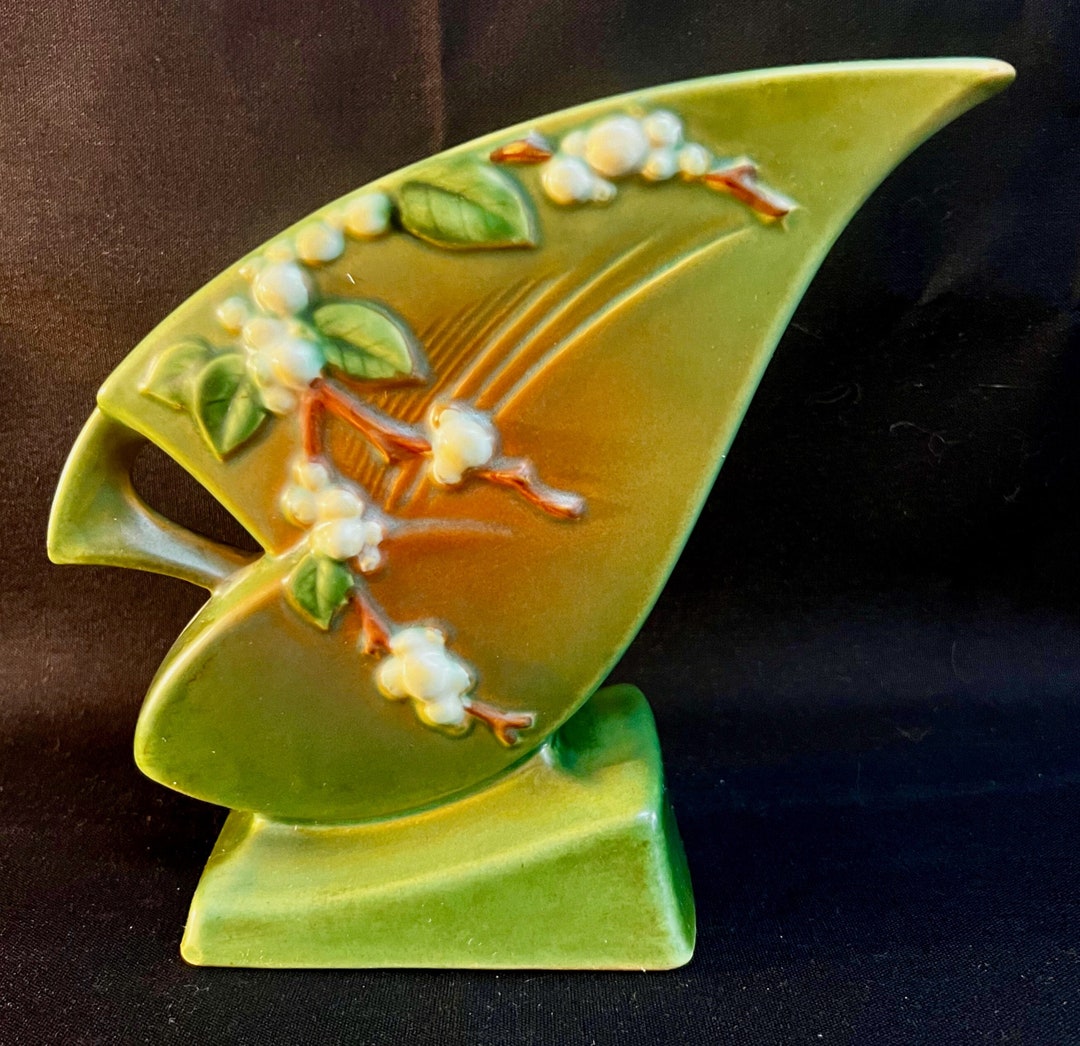 1940s Roseville Pottery, Snowberry IFH7 Vase, Green Etsy