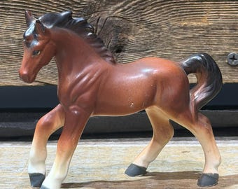 Figura vintage de caballo árabe de porcelana y cerámica de Nippon Yoko Boeki.