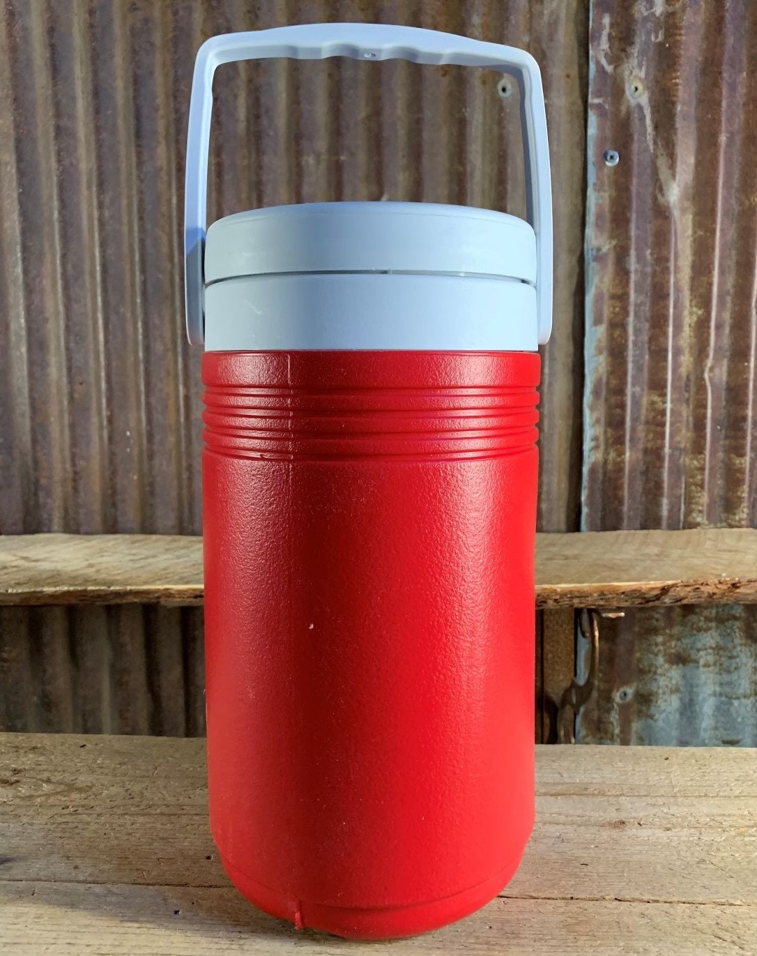 Vintage 90s Coleman 5590 Polylite 1/2 Gallon Water Cooler Jug, Red & White  Rare