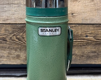 2002 Stanley Classic, Vacuum Sealed Thermos Mug, 24oz, Wide Mouth