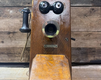 1907-20s Stromberg Carlson Telephone MFG. Co., Oak Wood, Wall Mounted Crank Phone