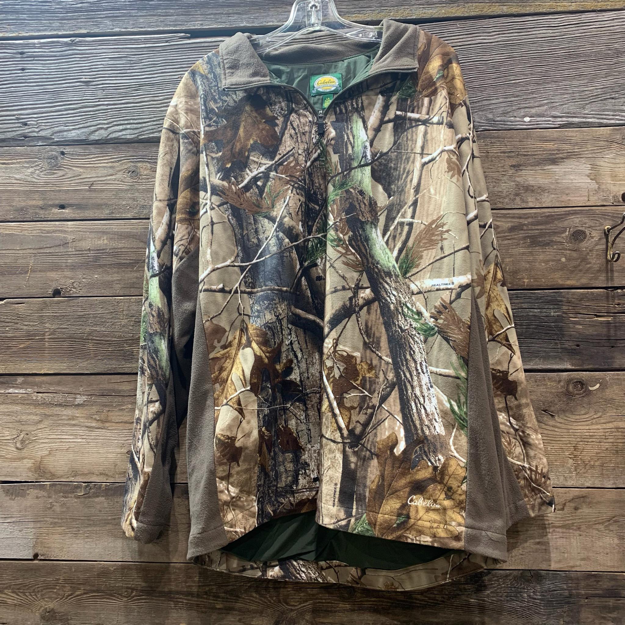 Cabela's Outdoor Gear, 100% Polyester, Realtree Camo Jacket, Large