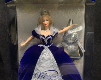 1999 Mattel, Edición Especial Milenio, Barbie Princesa Milenaria, NIB