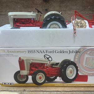 ERTL, 50-jähriges Jubiläum, 1953 NAA Ford Golden Jubilee, Maßstab 1:16, Diecast, NIB